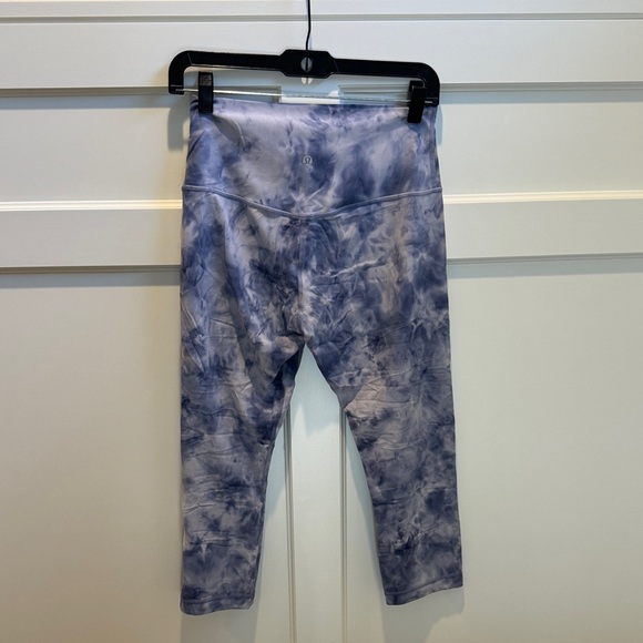 lululemon athletica Pants - lululemon athletica Blue Cloud Tie-Dye Active Leggings